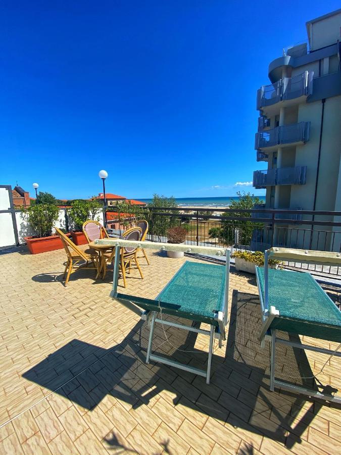 Hotel Amoha Rimini Exterior photo